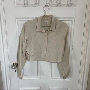 Aritzia Wilfred size 0 XS boxy cropped light tan linen button up dress shirt
